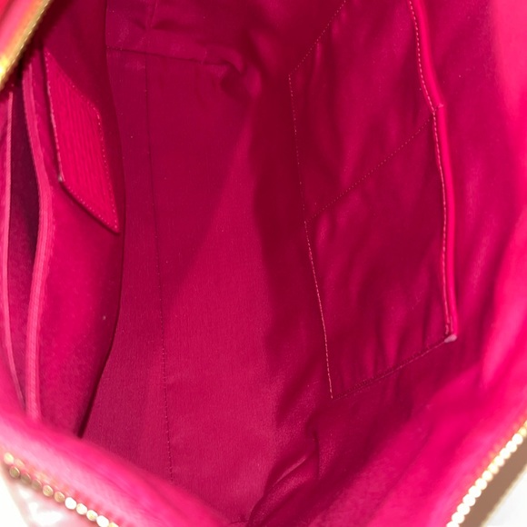Coach  Shoulder bag  Small Tote satchel    leather   hot pink  Gold tone accents - Picture 16 of 17